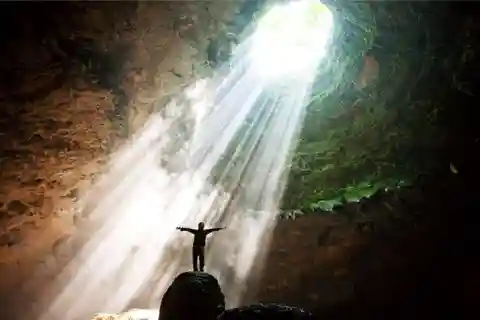 Yogyakarta; Jomblang Cave and Srigetuk Waterfall