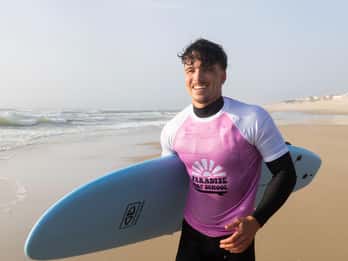 Cours de surf pour tous les âges et tous les niveaux
