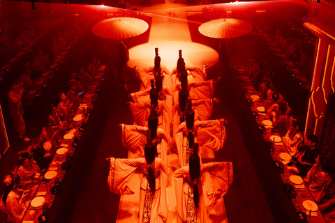 Immersive Six Dynasties Dining & Show Experience in Nanjing Regular Seat Meal+Costume+Headwear+Makeup（3 days in advance）