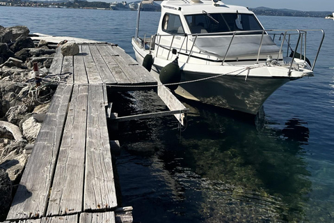 Corfu: Passeio de barco particularCorfu: Excursão de 1 dia em um barco particular