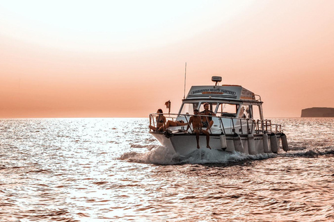 Malta: Blue Lagoon, Gozo and Crystal Lagoon Sea Cave Tour 5-Hour Cruise with Blue lagoon and 2.5 Hour stop in Gozo
