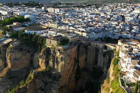 Malaga: Ronda and Setenil de las Bodegas Day Trip