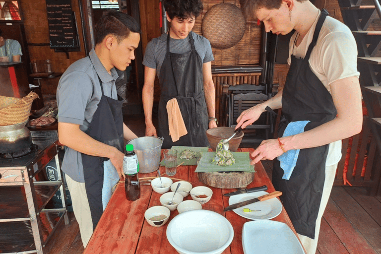 Luang Prabang: Mekong River Cooking Class with Hotel Pickup