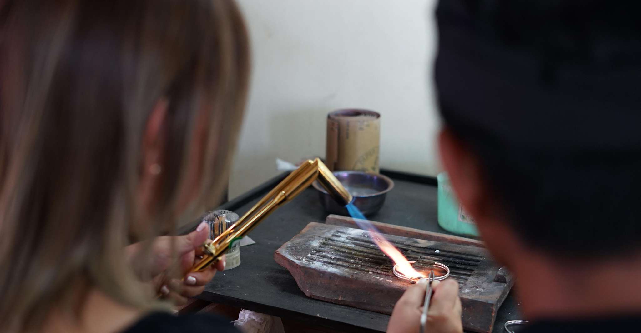 CELUK, Atelier de fabrication de bijoux en argent avec Spravers Local - Housity