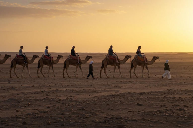 Marrakech: Agafay Wüste Quad &amp; Kamelreiten mit Dinner ShowMarrakesch: Quad- und Kamelritt in der Agafay-Wüste mit Dinner-Show