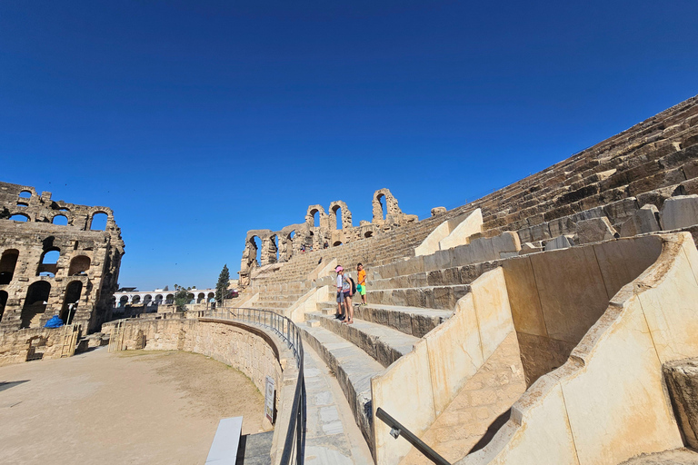 From Kairouan: 2-Day Sahara Tour with Hotel Stay 2-Day Sahara Desert Tour