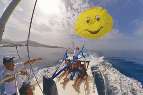 Tenerife: Fly through the sky on a parasail in Los Cristianos Tenerife: Fly through the sky with parasailing in Los Cristianos
