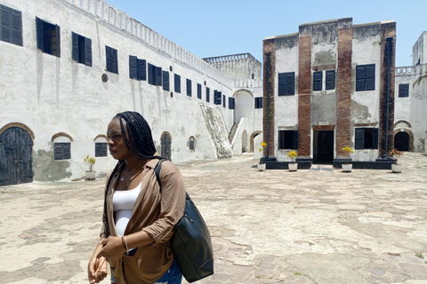 Accra: Cape Coast & Elmina Castles & Assin Manso Guided Tour
