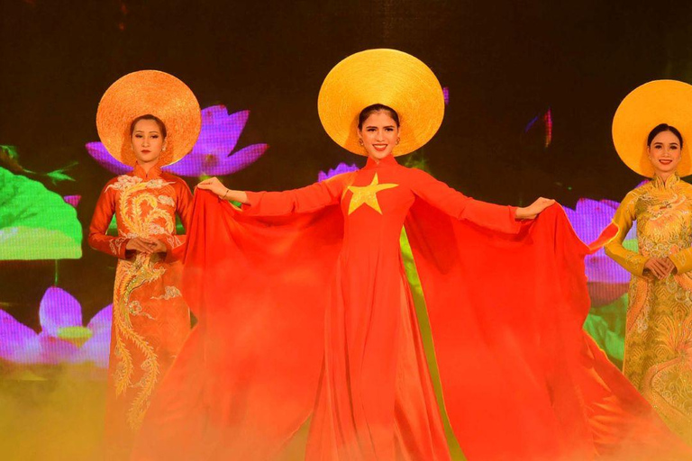 Da Nang/Hoi An: spettacolo Ao Dai con trasferimenti in hotelDa Nang/Hoi An: spettacolo Ao Dai con trasferimenti dall'hotel