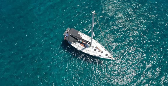 Naxos: Full-Day Yacht Tour with Swimming & Snorkeling