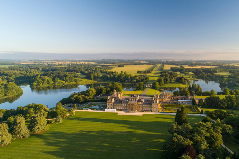 Palácio de Blenheim com chá de creme, Stonehenge e OxfordEntrada no Palácio de Blenheim com Cream Tea e Oxford apenas
