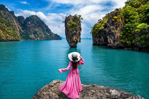 Phuket: James Bond Island Speedboat Tour with Canoe & Lunch