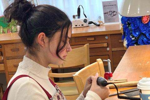 Seoul: Create Your Own Silver Souvenir to Last a Lifetime