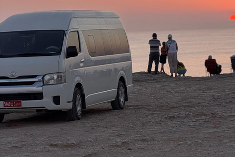 Salalah: Dhofar Mountains Sunset Tour with Coffee & Dates