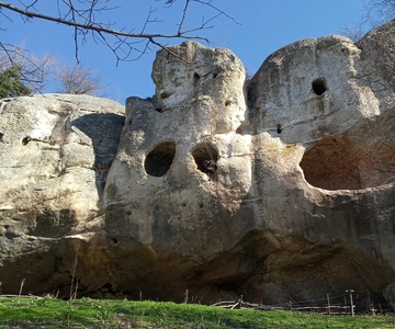 Von Varna aus: Wander- und Klettertagestour