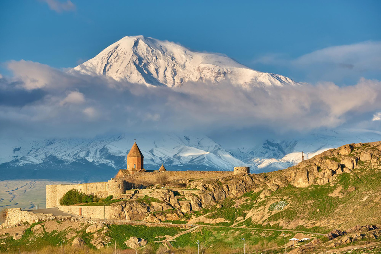 From Yerevan: 2-Day Private Tour to Noravank, Tatev, & Goris
