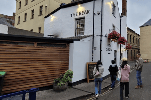 Oxford Pub Tour: Historic Pubs and Local Brews