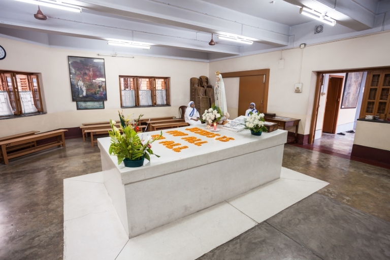 7 horas Visita a la Casa de la Madre Teresa y a las Iglesias de Calcuta