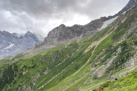 Off the beaten path -Waterfalls, streams and glaciers