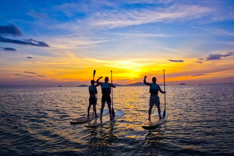 Mad Monkey Hoi An: SUP Tour Sunset Tour mit Bier