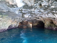 Monopoli, 2.5h Kreuzfahrt in gozzo zu den Polignano a Mare Höhlen - Hizvo