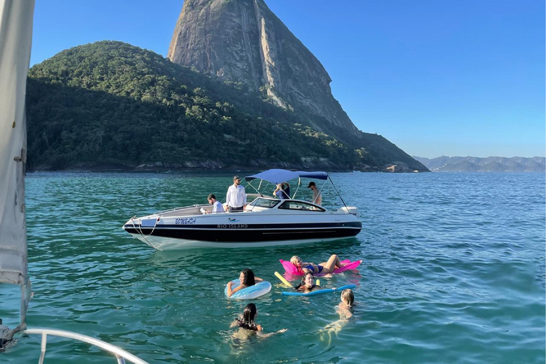 Rio de Janeiro: Private Speedboat Tour - Up to 8 people! Rio de Janeiro: Private SpeedBoat Tour - Up to 8 people!