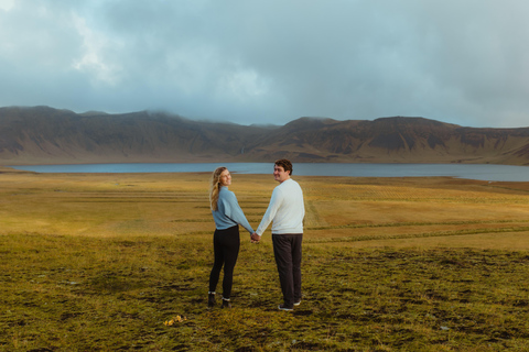 From Reykjavík: South Coast Private Tour with Photograper