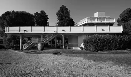 IVREA: Tour durch die Industriestadt des 20. Jahrhunderts. UNESCO-Stätte.