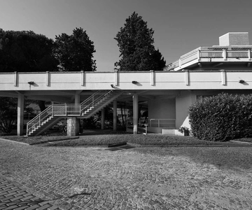 IVREA: Rondleiding door de 20e-eeuwse industriestad. UNESCO site.