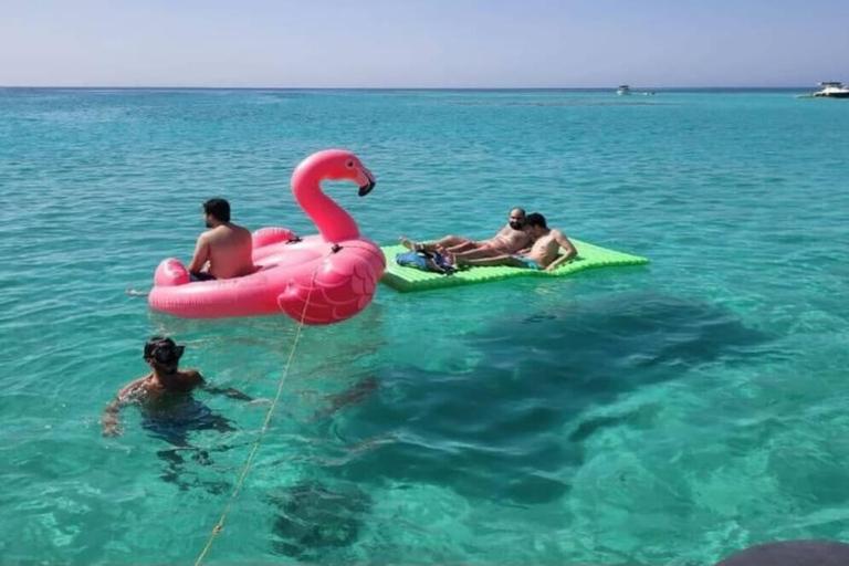Jeddah: Bayada Boat & Snorkeling Adventure