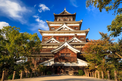 Hiroshima & Miyajima: Private Day Trip with Hotel Pickup