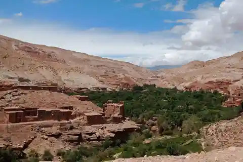 5-Day from Marrakech to Erg Chebbi Luxury Desert Tour