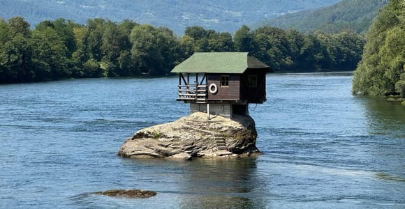 Belgrad: Das Beste des Westens (Drina-Haus, Drvengrad und Sargan 8)