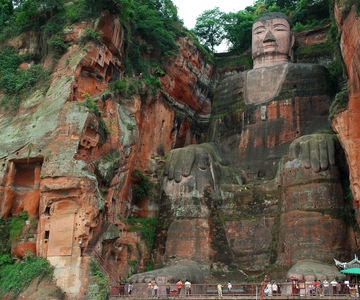 Excursion d'une journée au Grand Bouddha de Leshan et à Huanglongxi/Temple du Bouddha