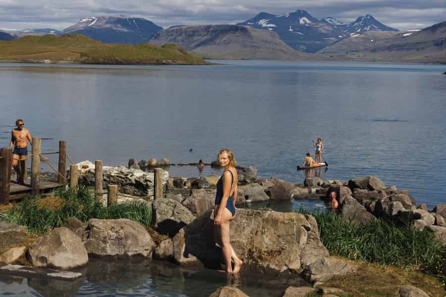 Hvammsvik Hot Springs: Eintrittspaket. Foto: GetYourGuide