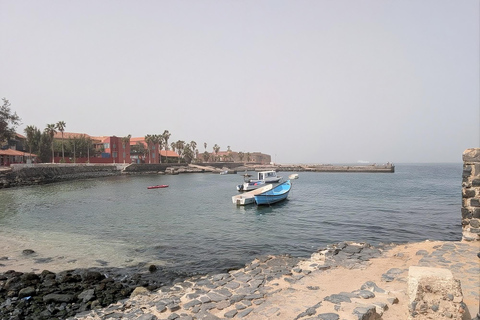 Dakar: Gorée Island and City Tour with Monument Entry