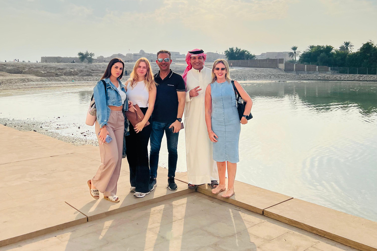 From Manama: Bahrain Full-Day Tour by Luxury Bus