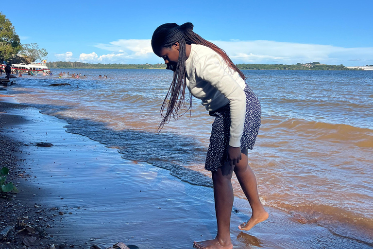 From Entebbe: Shoebill swamp and Equator Tour with Boat Ride