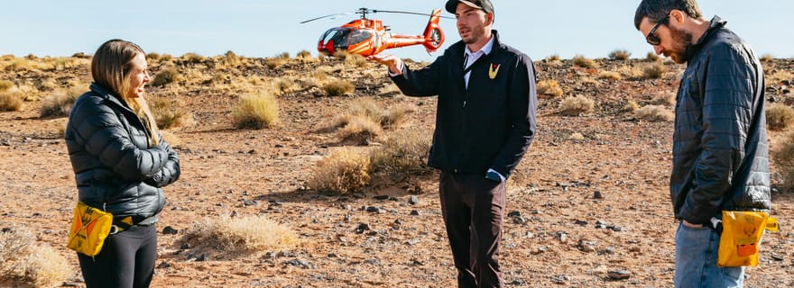 Page : Vol en hélicoptère à Horseshoe Bend et atterrissage à Tower Butte