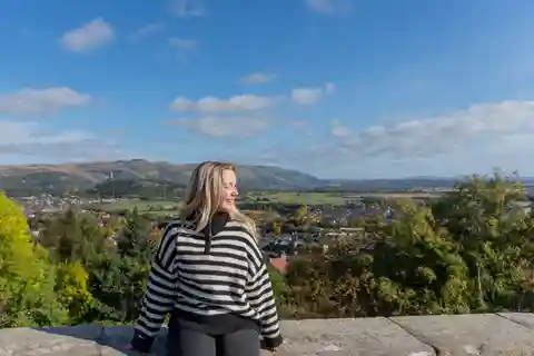 From Edinburgh: Loch Lomond, Stirling Castle & The Kelpies