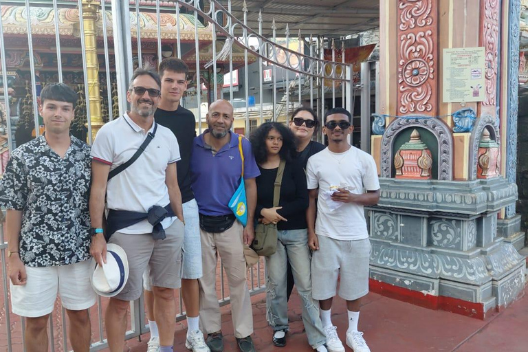 المشي واستكشاف مدينة أغرا: جولة إرشادية سيرًا على الأقدامجولة جماعية + مرشد متعدد اللغات