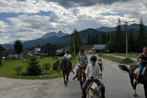 Kraków: Zakopane Horse ride & Thermal Baths Day Trip