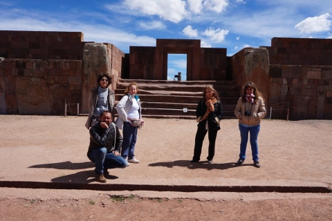 Puno: Excursion to La Paz and Tiwanaku