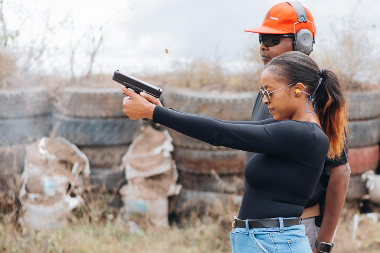 Nairobi: Strzelnica z transportem