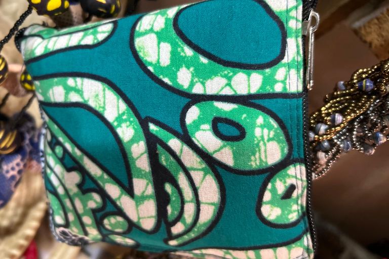Kampala: Fans, Shop Bag &Paper Craft Making Class & Souvenir