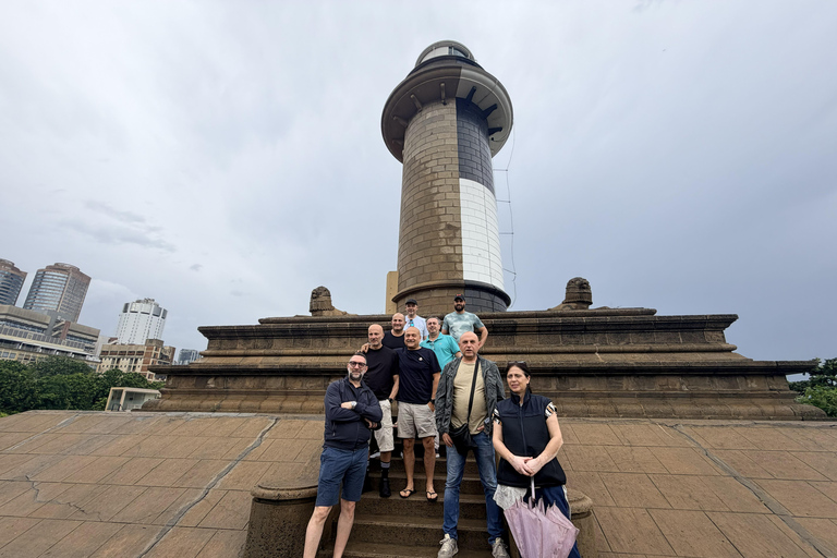 Colombo: Guided Heritage Tour by Car with All Entry Fees