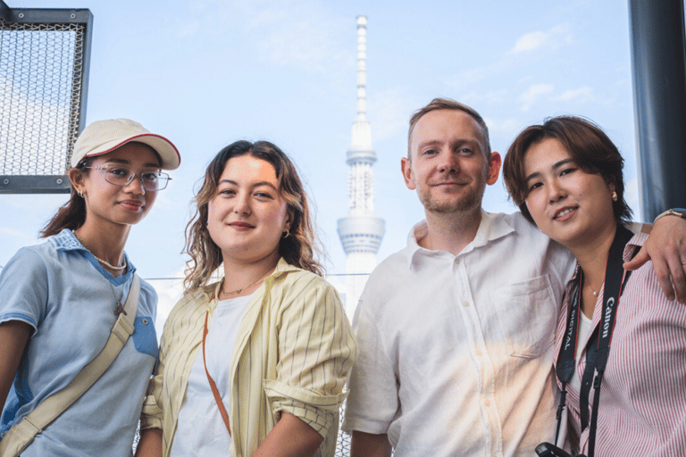 Tokyo: Asakusa Temple & Shrine Walking Tour with Local Guide Tokyo: Asakusa Guided Walking Tour Visiting Sensoji Temple