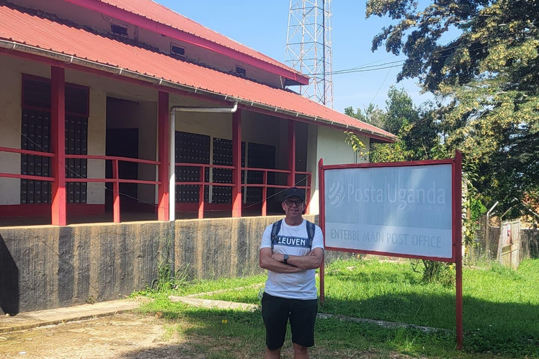 Entebbe: Guided Walking Tour with Markets and History