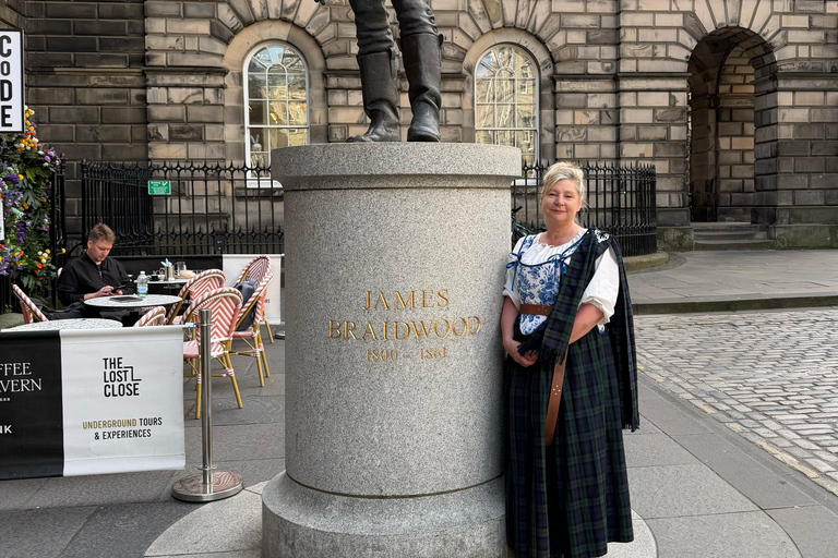 Edinburgh: Royal Mile Walking Tour with Local Guide