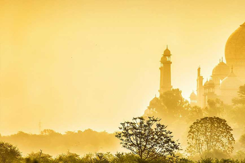 A partir de Deli: Tour particular de 3 dias pelo Triângulo DouradoTour particular com hospedagem em hotel 4 estrelas